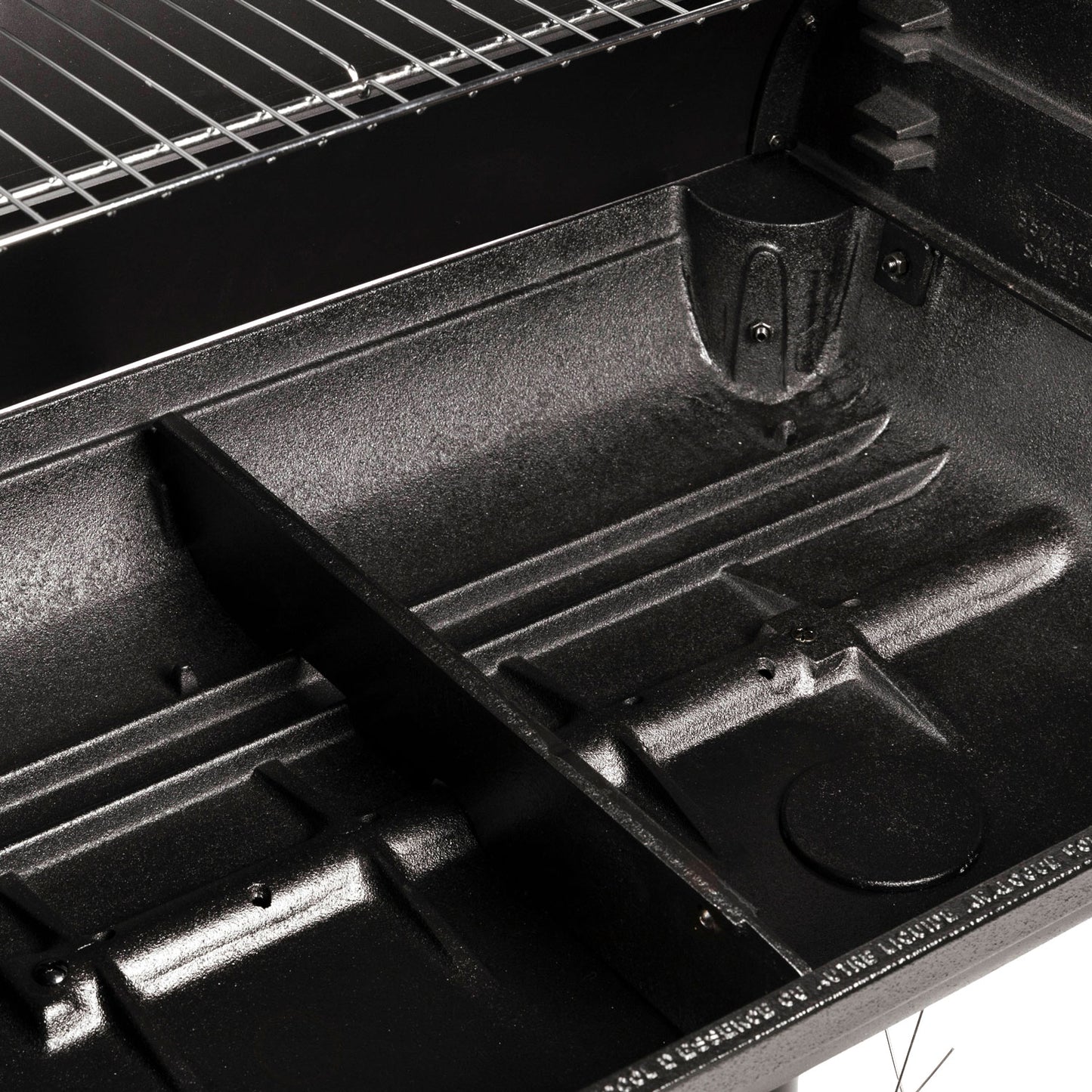 Barbecue au charbon de bois en fonte avec soufflerie intégrée REVO Montaro 70